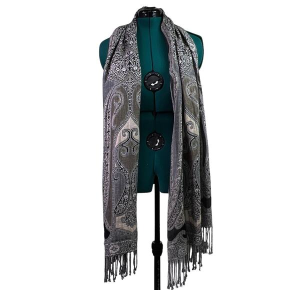 Oversized Paisley Tapestry Scarf Swirl Black White Gray 77" X 20" - Picture 6 of 11